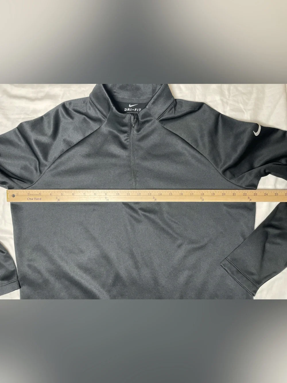 Nike Dri-FIT Therma-FIT 1/2 Zip Pullover Black Men’s Large Fleece Athletic